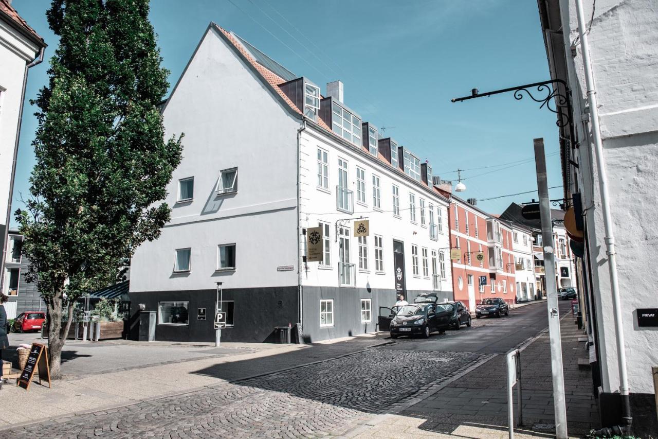 Apartment mit 3 Schlafzimmern und Blick auf die Straße